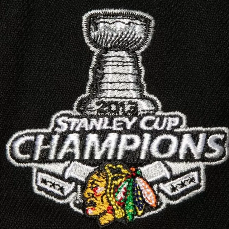Mitchell & Ness Snapback-2 Tone Side Patch Snapback Chicago Blackhawks