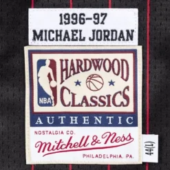 Mitchell & Ness Nba Authentic-Authentic Jersey Chicago Bulls Alternate 1996-97 Michael Jordan