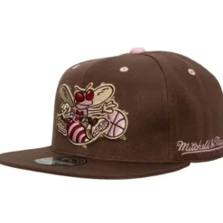 Mitchell & Ness Fitted-Brown Sugar Bacon Fitted Hat Hwc Charlotte Hornets