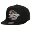 Mitchell & Ness Snapback-Conference Patch Snapback Hwc Detroit Pistons
