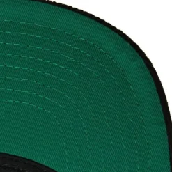 Mitchell & Ness Snapback-Cord Script Snapback University Of North Carolina