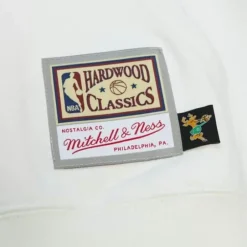 Men Mitchell & Ness Hoodies & Sweatshirts-Cream Hoodie Milwaukee Bucks