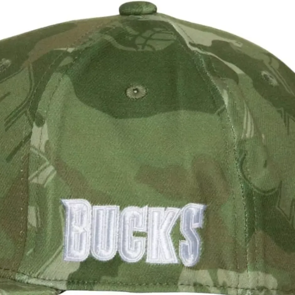 Mitchell & Ness Fitted-Ghost Camo Stretch Fitted Hwc Milwaukee Bucks