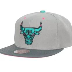 Mitchell & Ness Snapback-Grey Wolf Mags Snapback Chicago Bulls