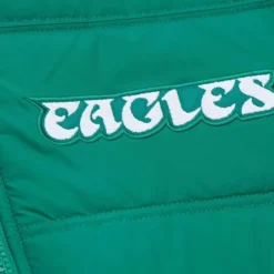 Men Mitchell & Ness Jackets & Outerwear-In The Clutch Puffer Vest Vintage Logo Philadelphia Eagles