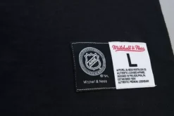 Men Mitchell & Ness T-Shirts & Tops-Legendary Slub S/S Tee Pittsburgh Penguins