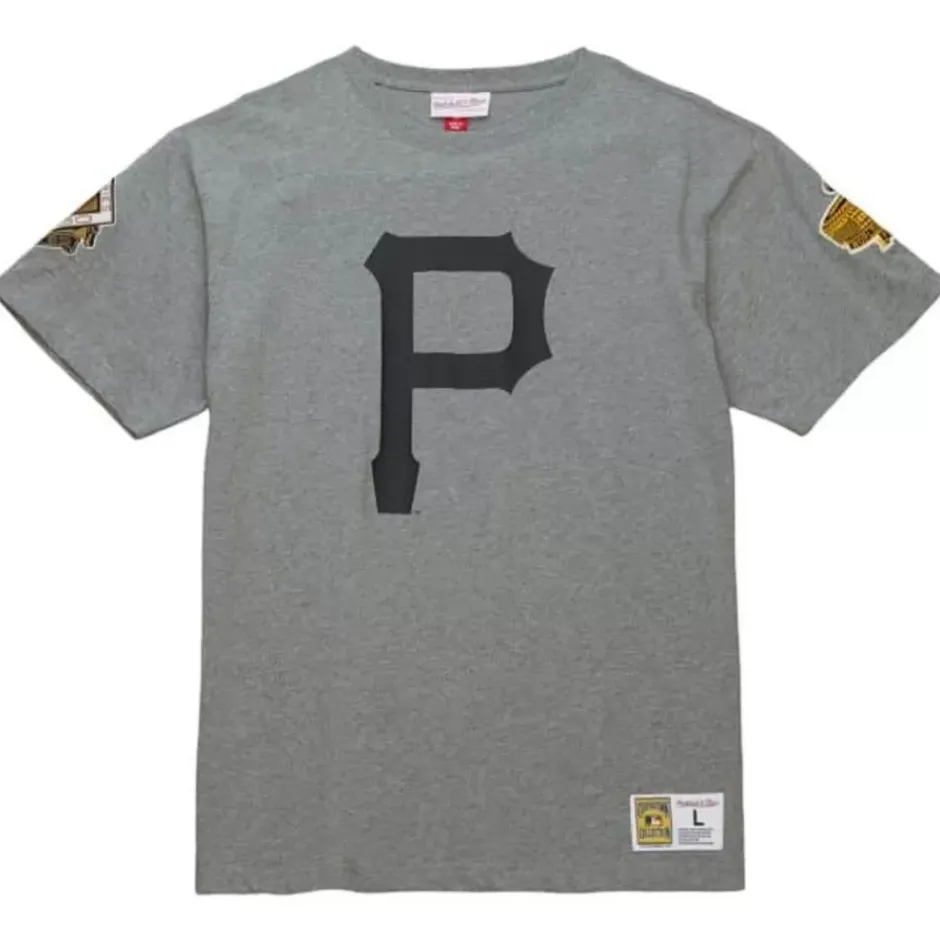 Men Mitchell & Ness T-Shirts & Tops-Legends S/S Tee Pittsburgh Pirates Roberto Clemente