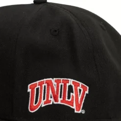 Mitchell & Ness Fitted-Lifestyle Fitted Hat Unlv
