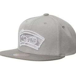 Mitchell & Ness Snapback-Metallic Grey Snapback Hwc San Antonio Spurs