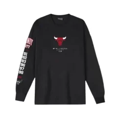Men Mitchell & Ness T-Shirts & Tops-M&N X Br World Tour Long Sleeve Chicago Bulls
