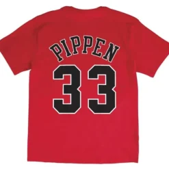Men Mitchell & Ness T-Shirts & Tops-Name & Number Tee Chicago Bulls 1997-98 Scottie Pippen