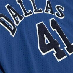 Mitchell & Ness Nba Swingman-Off Court Chenille Swingman Dirk Nowitzki Dallas Mavericks 1998-99 Jersey