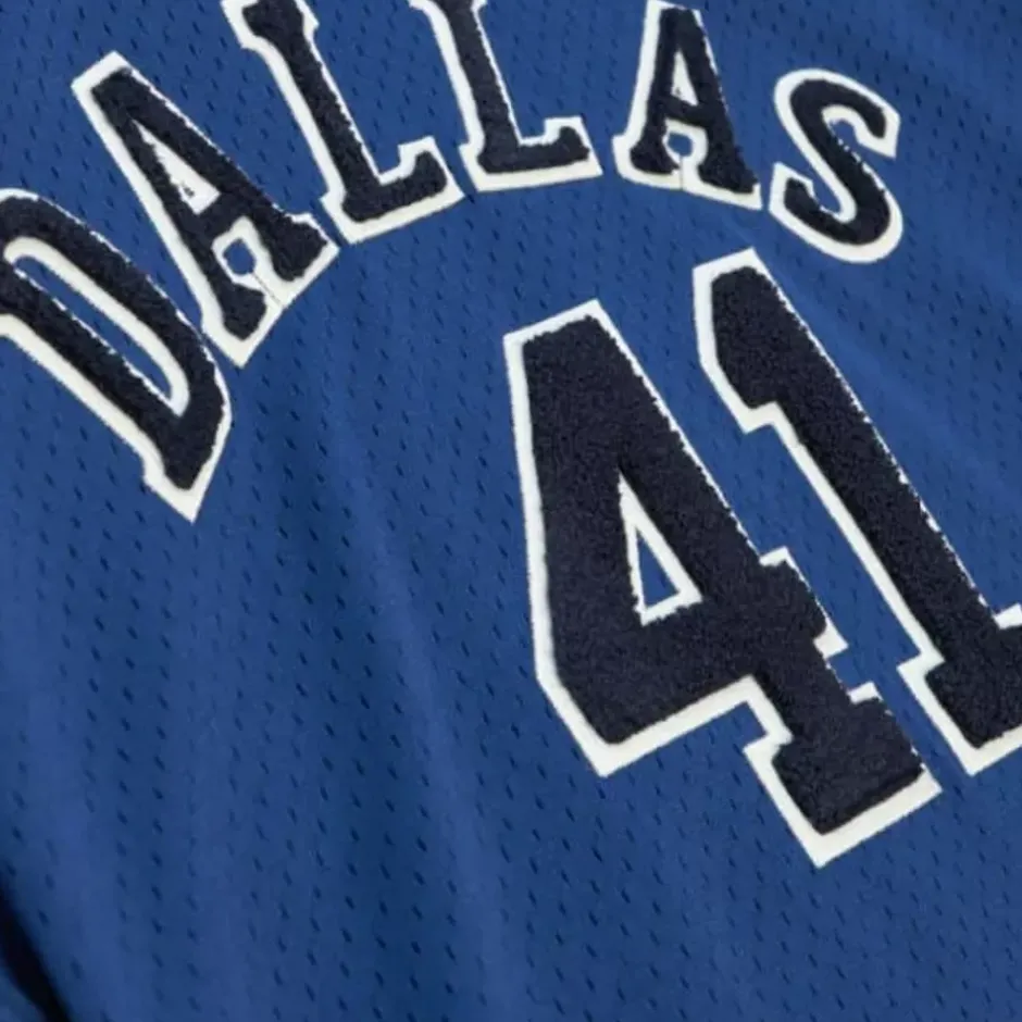 Mitchell & Ness Nba Swingman-Off Court Chenille Swingman Dirk Nowitzki Dallas Mavericks 1998-99 Jersey