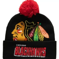 Mitchell & Ness Knit-Punch Out Pom Knit Chicago Blackhawks