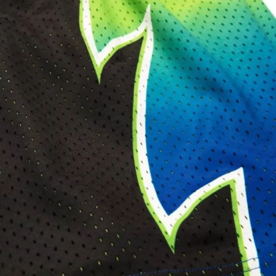 Men Mitchell & Ness Shorts-Reload Swingman Atlanta Hawks 1996-97 Shorts