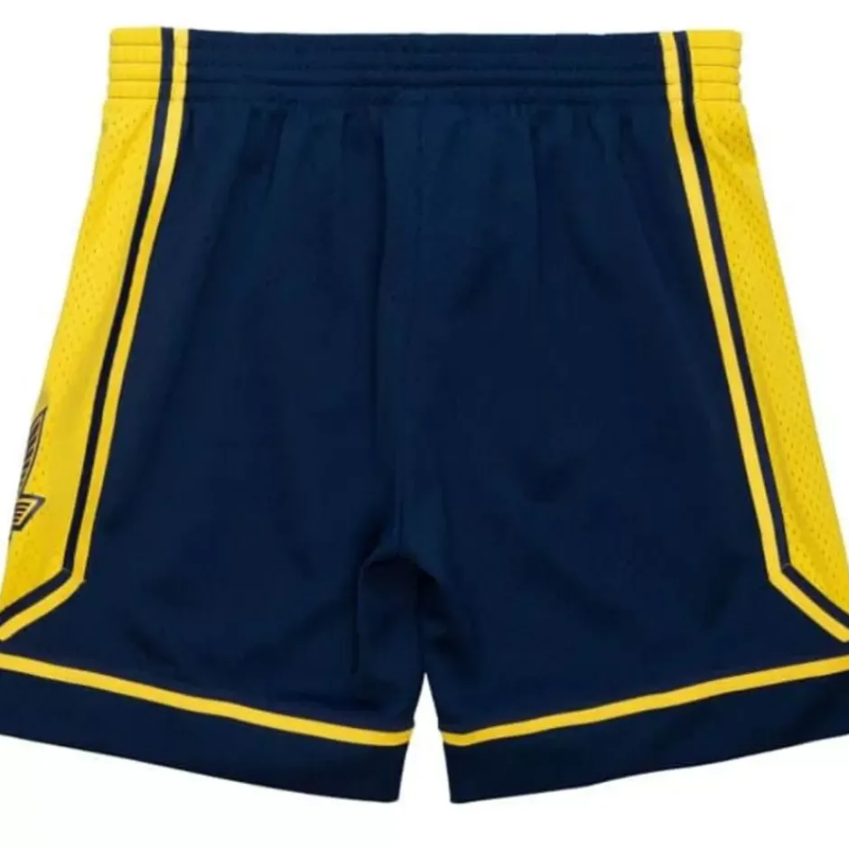 Men Mitchell & Ness Shorts-Replica Marquette University 2002 Shorts