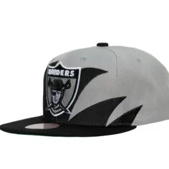 Mitchell & Ness Snapback-Sharktooth Snapback Oakland Raiders