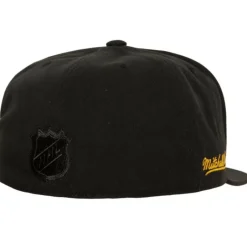 Mitchell & Ness Fitted-Side Patch Fitted Boston Bruins