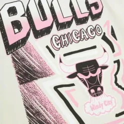 Men Mitchell & Ness T-Shirts & Tops-Sidewalk Sketch Ss Tee Hwc Chicago Bulls