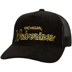 Mitchell & Ness Snapback-Times Up Trucker University Of Michigan