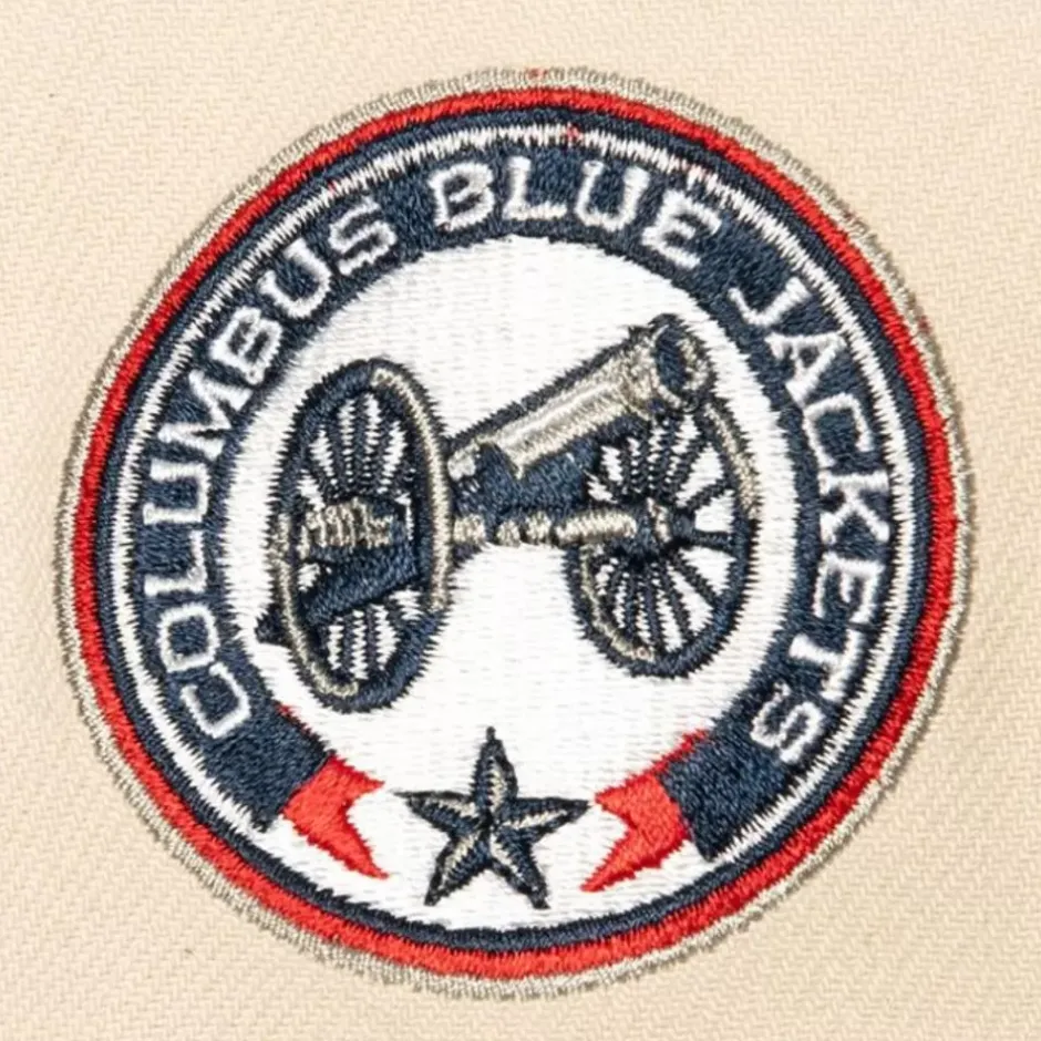 Mitchell & Ness Snapback-Vintage Off-White Snapback Columbus Blue Jackets