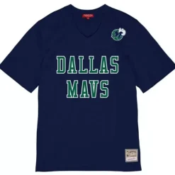 Woman Mitchell & Ness T-Shirts & Tops-Womens N&N Fashion Top Dallas Mavericks Dirk Nowitzki